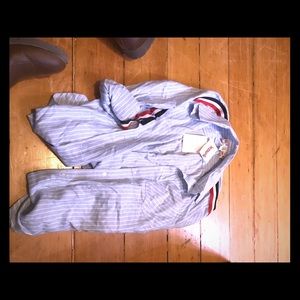 Cute modern Pink Rose shirt new with tags